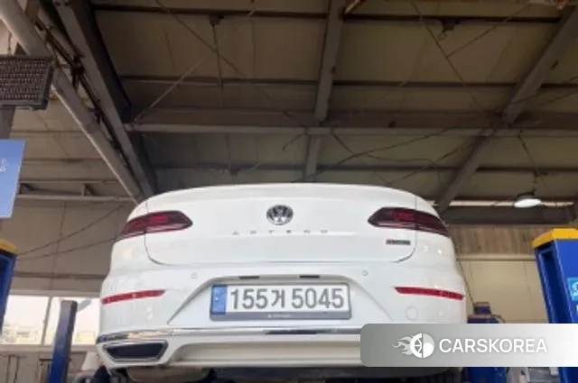 Volkswagen Arteon 2020 Белый из Кореи, фото 2