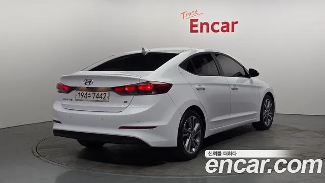 Hyundai Avante AD id 2446831 из Кореи 12