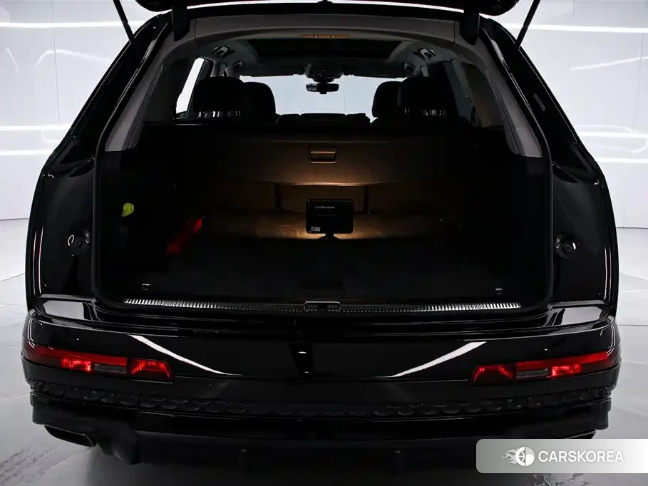 Audi Q7 id 4617119 из Китая 9