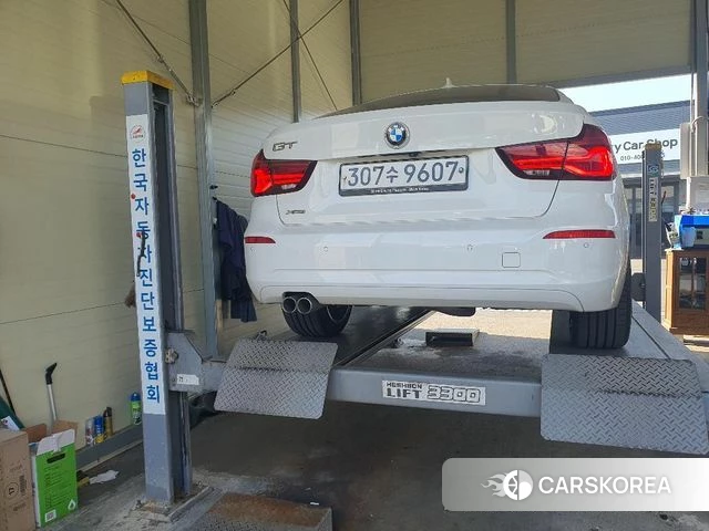 BMW 3 Series GT (F34) 2020 Белый из Кореи, фото 2