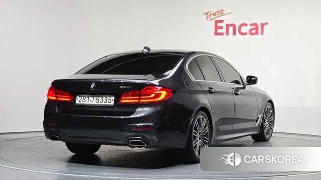 BMW 5 Series (G30) id 3459480 из Кореи 12