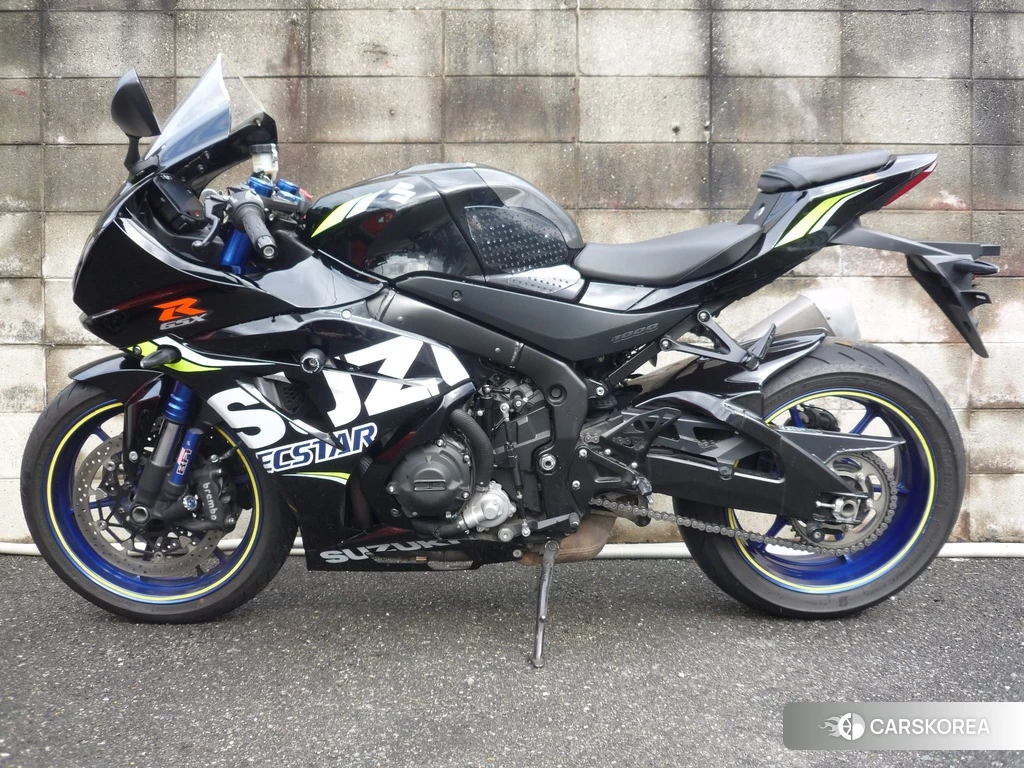 Проданный Suzuki GSX-R1000R ABS 2017 из Японии