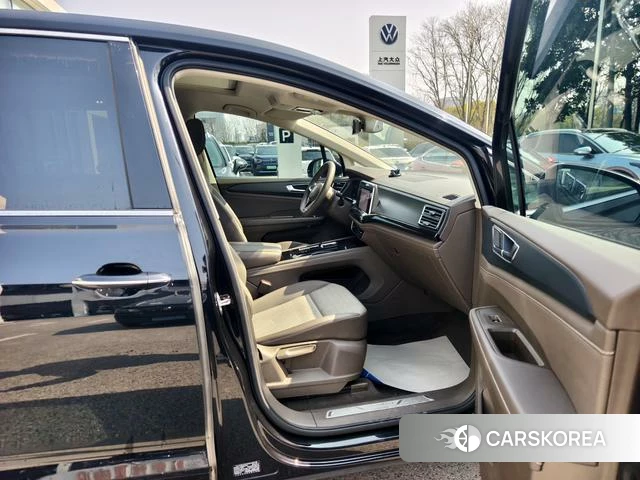 Volkswagen Weiran 2024 Черный из Китая, фото 2