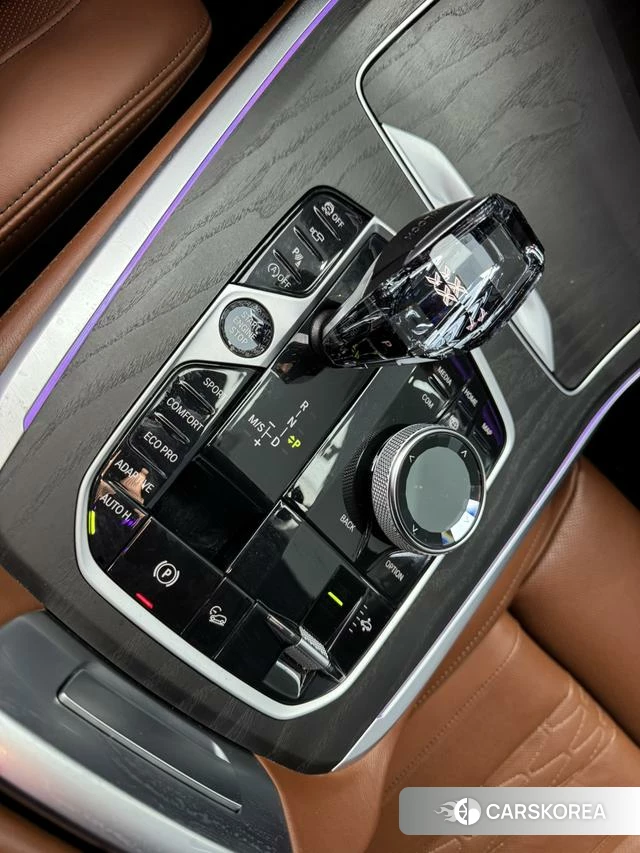 BMW X7 2021 Темно-серый из Китая, фото 6