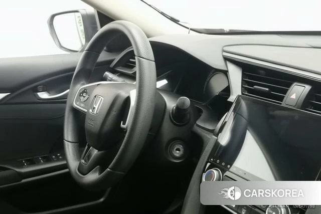 Honda Civic id 4210473 из Китая 12