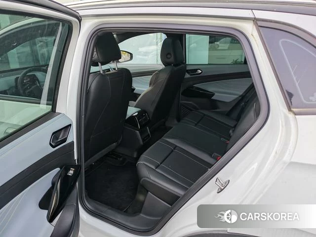 Volkswagen ID.4 X 2024 Белый из Китая, фото 2