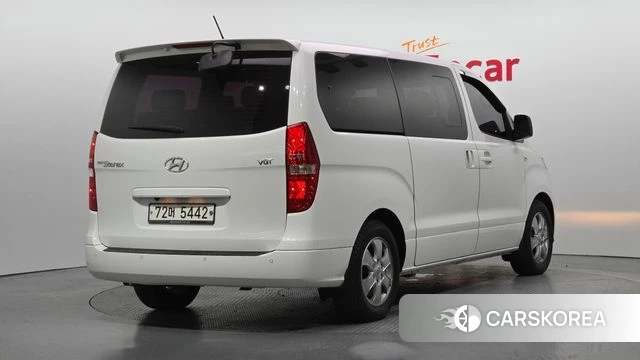 Hyundai The New Grand Starex id 4526008 из Кореи 12
