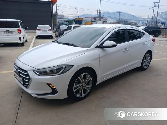 Hyundai Avante AD id 3682638 из Кореи 9