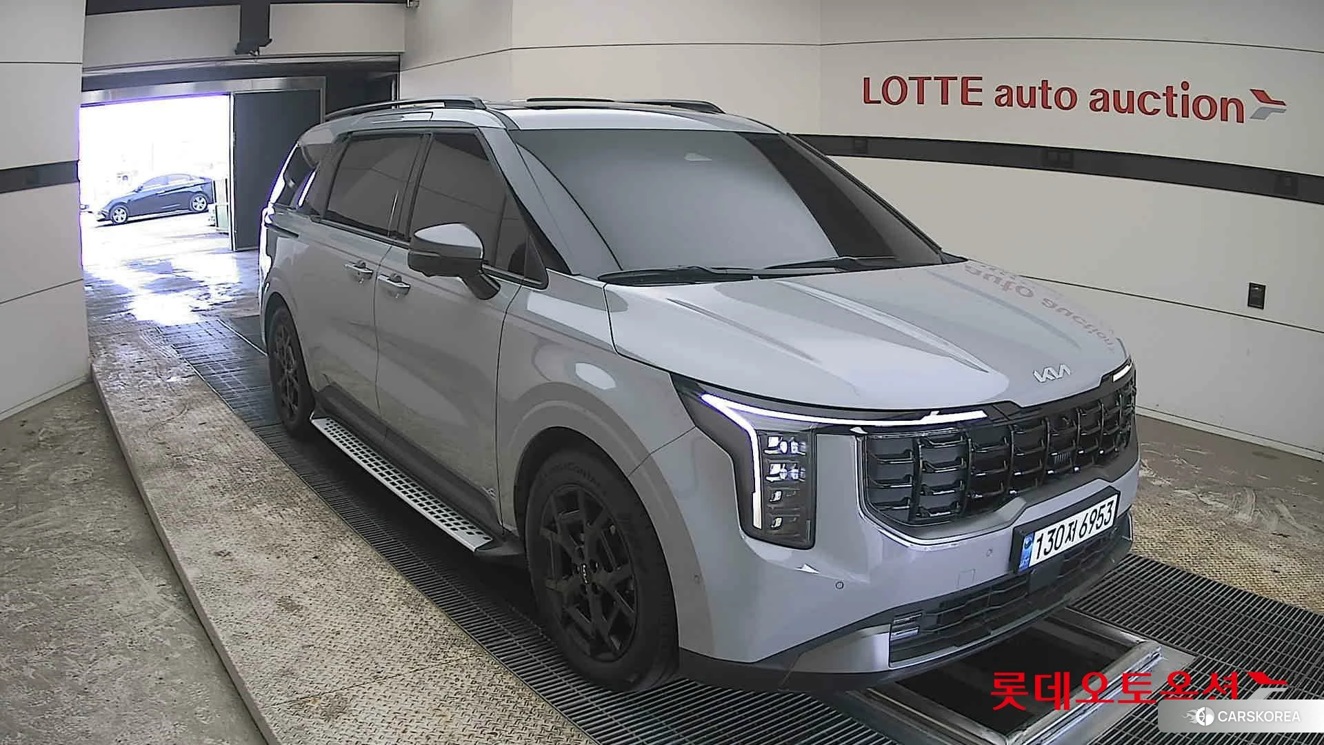 Kia Carnival id 3882084 из Кореи 12