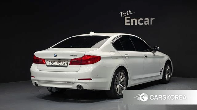 BMW 5 Series (G30) id 4737466 из Кореи 12