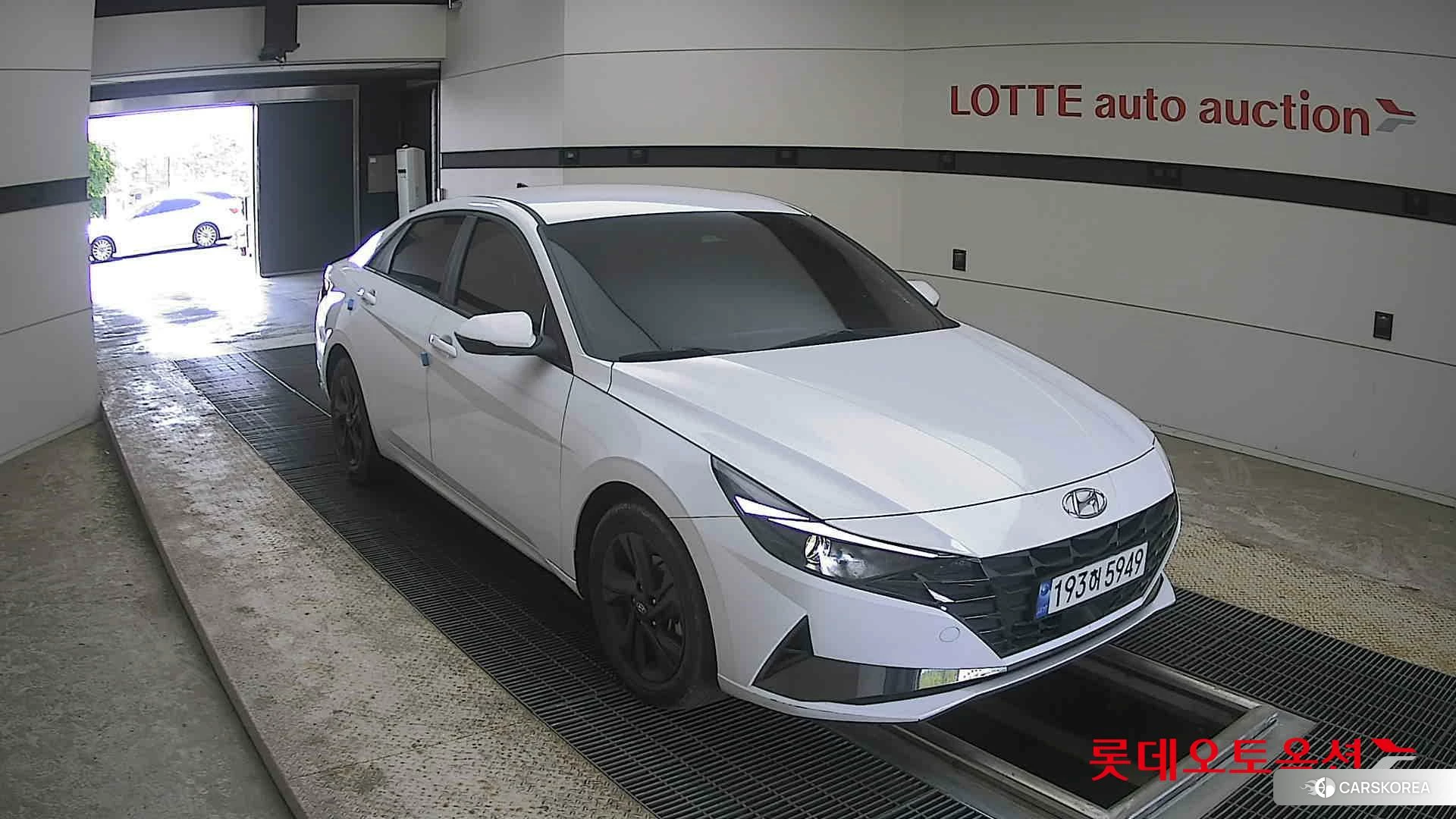 Hyundai Avante id 4289478 из Кореи 12