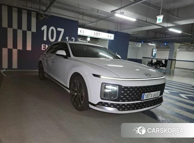 Hyundai Grandeur (GN7) id 4186028 из Кореи 8