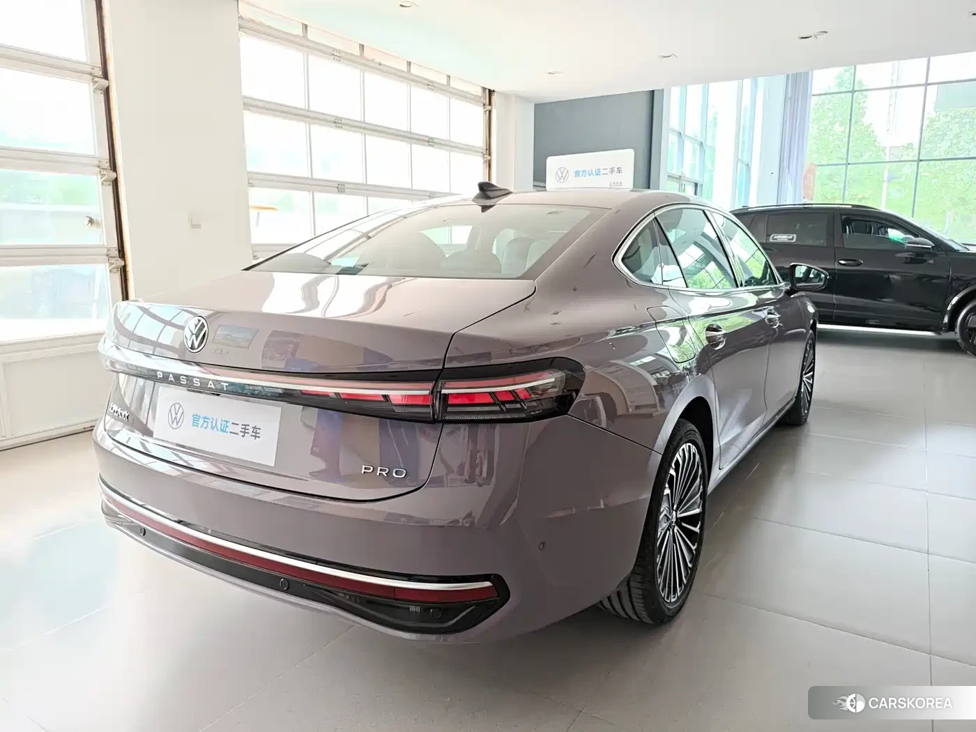 Volkswagen Passat id 4674517 из Китая 11