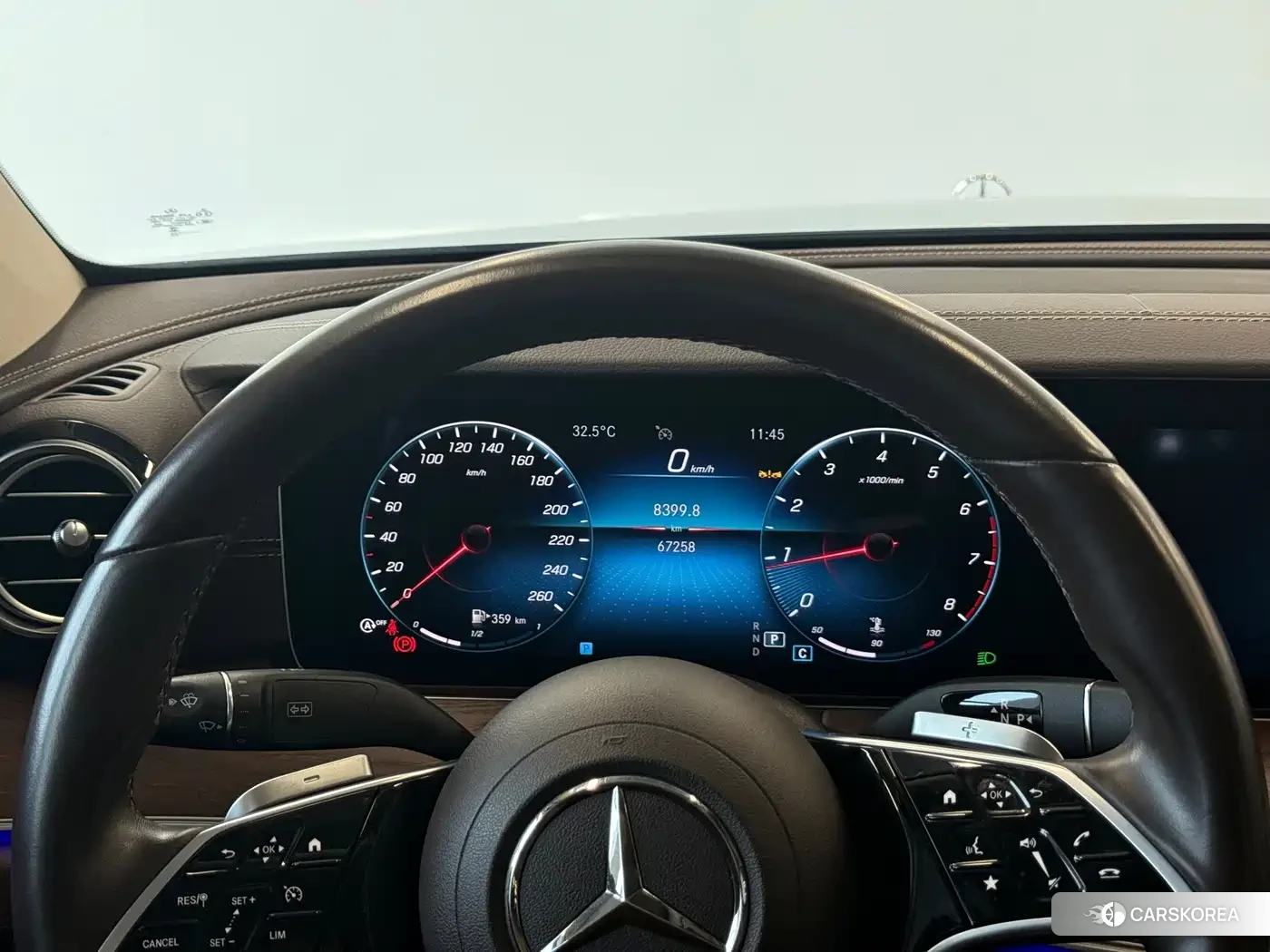 Mercedes-Benz E-Class 2023 Черный из Китая, фото 2