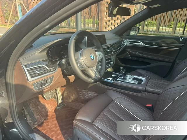 BMW 7 series 2022 Черный из Китая, фото 6