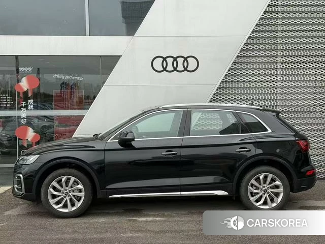 Audi Q5L 2024 Черный из Китая, фото 2