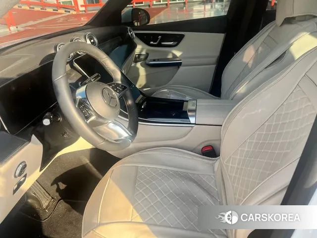 Mercedes-Benz GLC-Class X254 2024 Белый из Кореи, фото 2