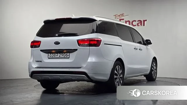 Kia All New Carnival id 3714084 из Кореи 12