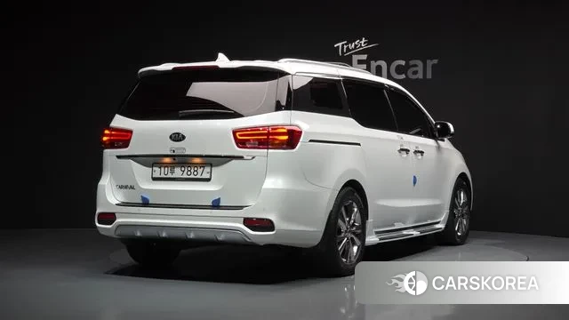 Kia The New Carnival id 3117730 из Кореи 12