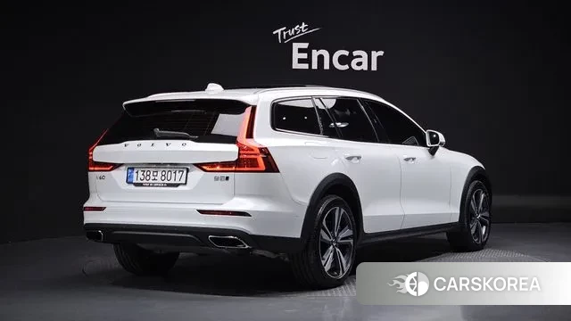Volvo V60 Cross-Country 2nd Generation id 3493611 из Кореи 12
