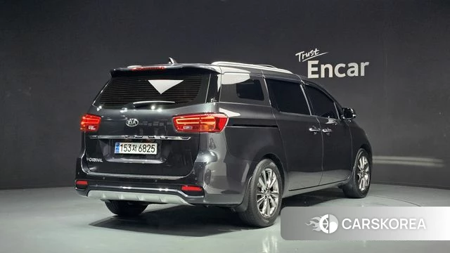 Kia The New Carnival id 4371915 из Кореи 12