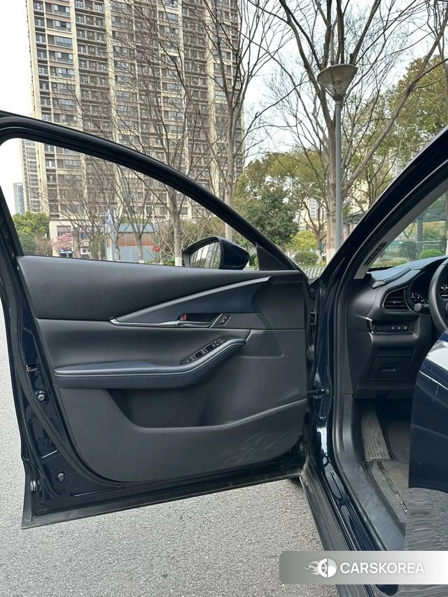 Mazda CX-30 2021 Синий из Китая, фото 5