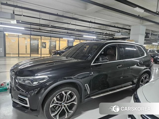 BMW X5 (G05) 2022 Черный из Кореи, фото 2