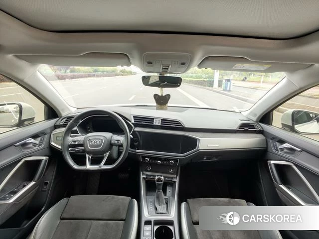 Audi Q3 2021 Белый из Китая, фото 2