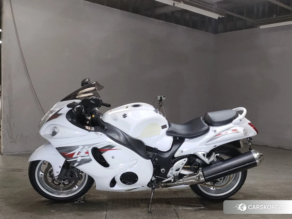 Проданный Suzuki GSX1300R HAYABUSA 2012 из Японии