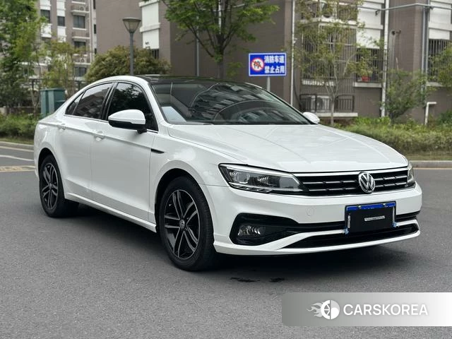 Volkswagen Lingdu 2020 Белый из Китая, фото 2