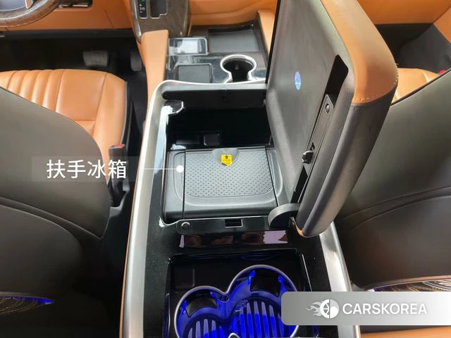 Toyota Hiace id 4239747 из Китая 12