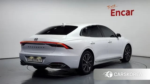 Hyundai The New Grandeur IG id 3069908 из Кореи 12