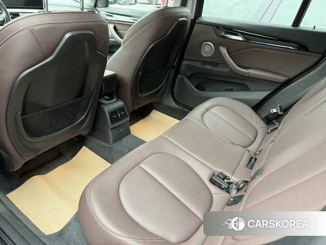 BMW X1 2022 Темно-серый из Китая, фото 6