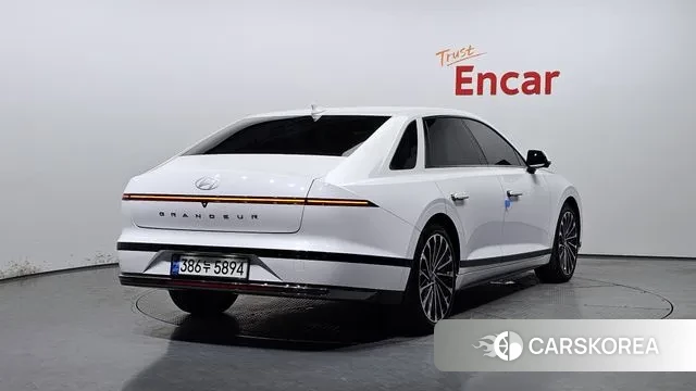 Hyundai Grandeur Hybrid (GN7) id 3011495 из Кореи 12