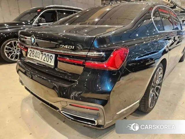 BMW 7 Series (G11) 2020 Черный из Кореи, фото 2