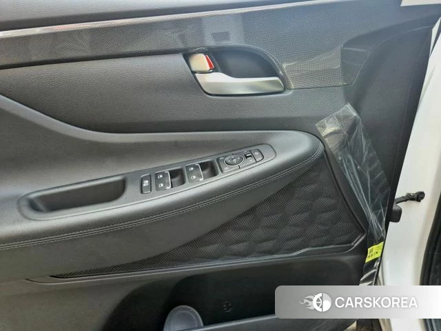 Hyundai The New Santa Fe 2023 Белый из Кореи, фото 5