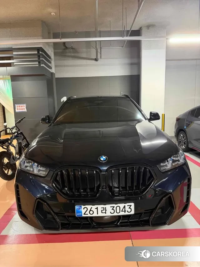 BMW X6 (G06) 2025 Черный из Кореи, фото 2