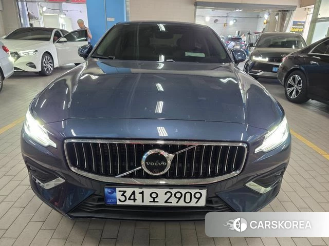 Volvo S60 3rd generation 2024 Синий из Кореи, фото 2