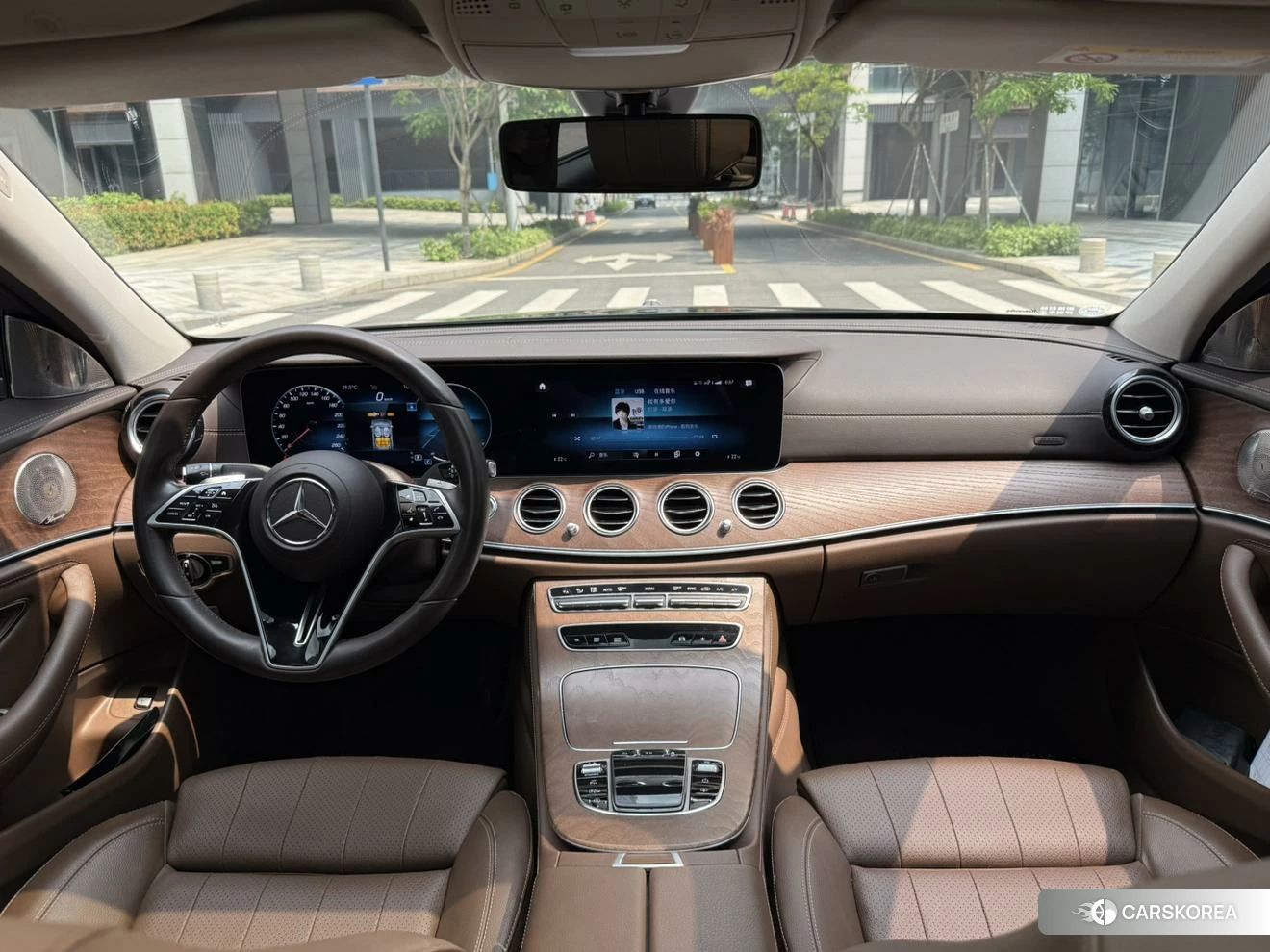 Mercedes-Benz E-class id 4454573 из Китая 11