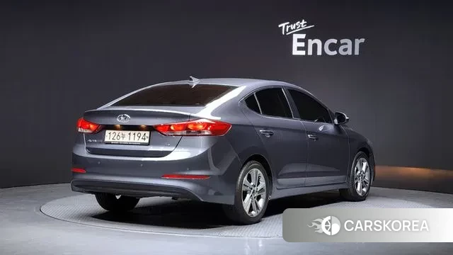 Hyundai Avante AD id 3499954 из Кореи 12