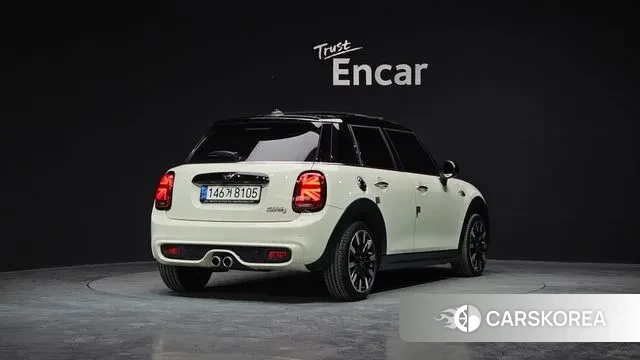 Mini Cooper S id 3473690 из Кореи 12