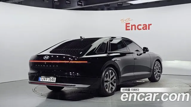 Hyundai Grandeur (GN7) id 2832058 из Кореи 12