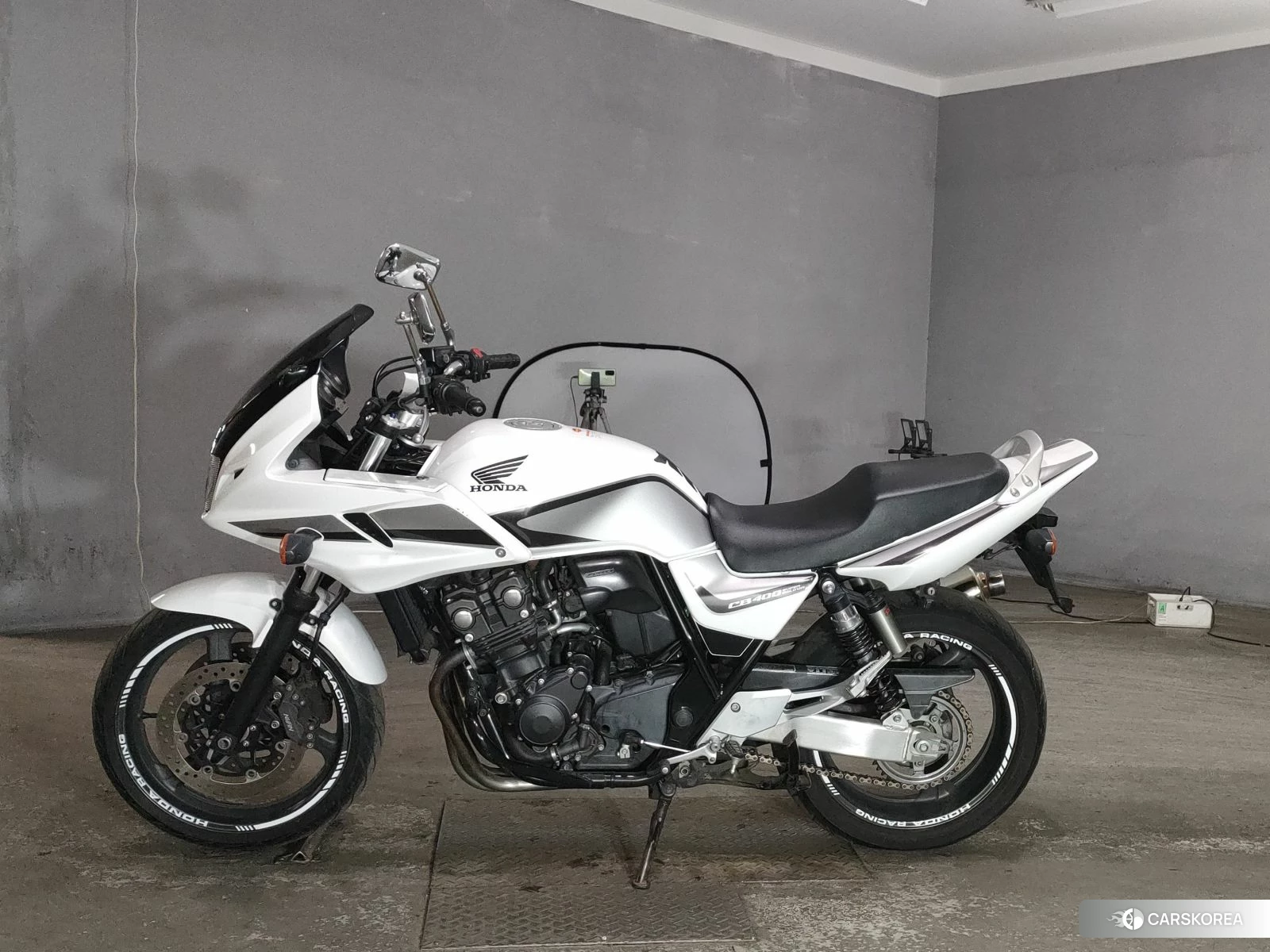 Проданный Honda CB400SF BOLDOR 2010 из Японии