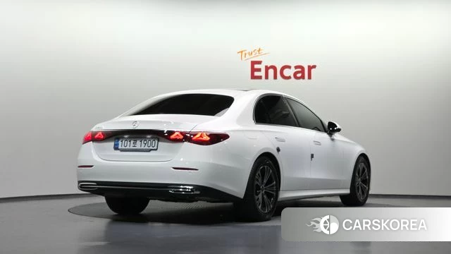 Mercedes-Benz E-Class W214 id 4783171 из Кореи 12