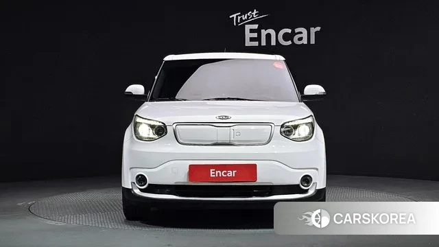 Kia Soul EV id 3325280 из Кореи 12