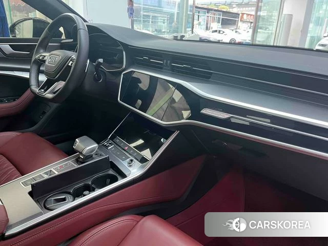 Audi A7L id 4255918 из Китая 12