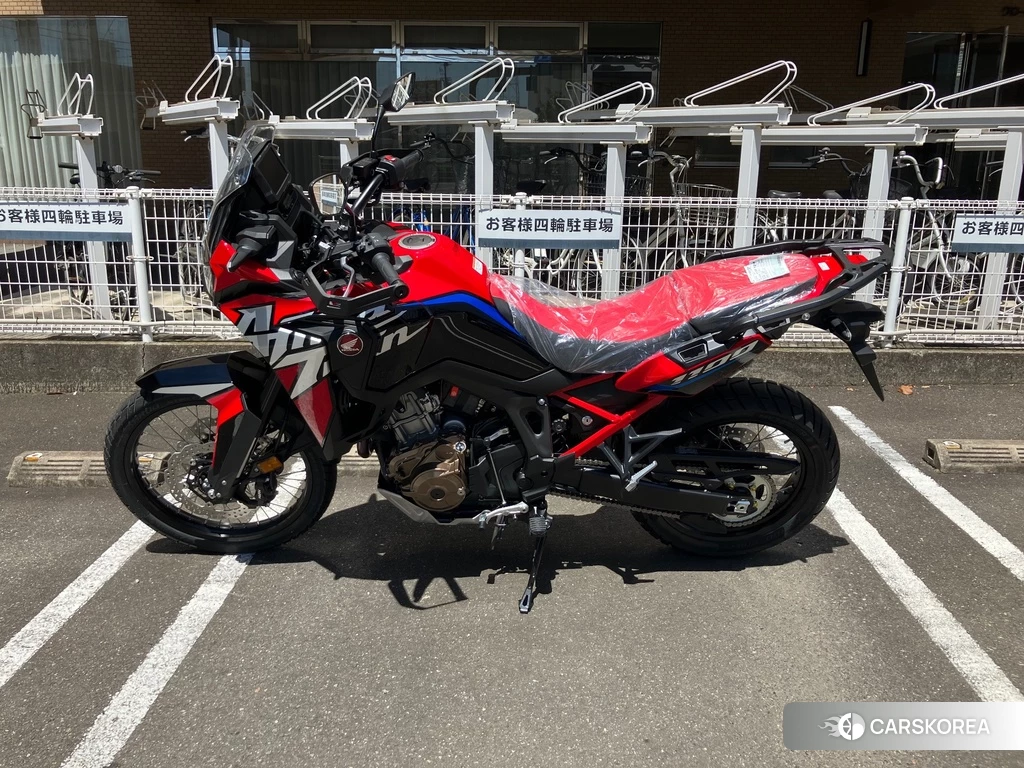 Проданный Honda CRF1100L AFRICA TWIN 2024 из Японии, фото 2