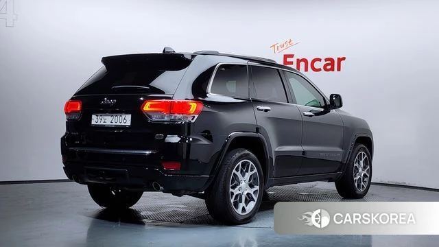 Jeep Grand Cherokee id 4620204 из Кореи 12
