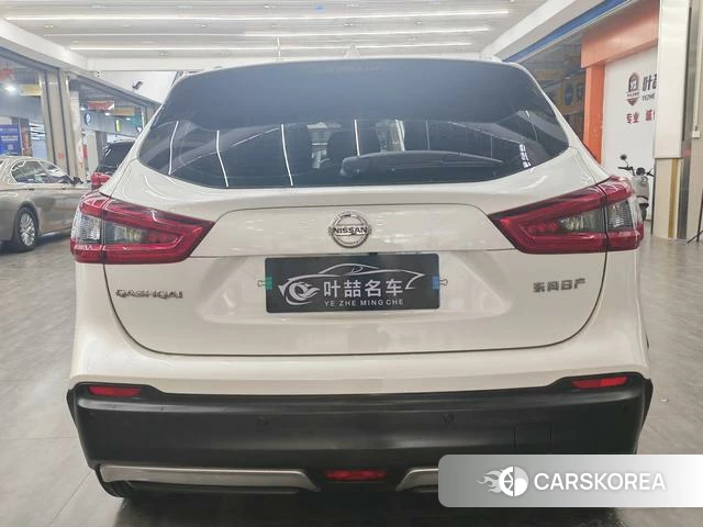 Nissan Qashqai 2021 Белый из Китая, фото 2