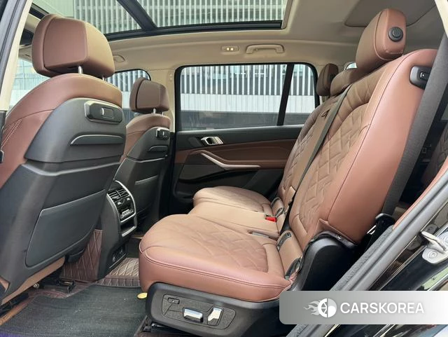 BMW X7 id 4257836 из Китая 7